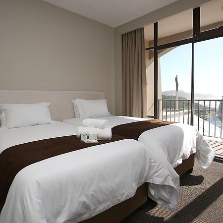 Marine Lodge Ист-Лондон Экстерьер фото